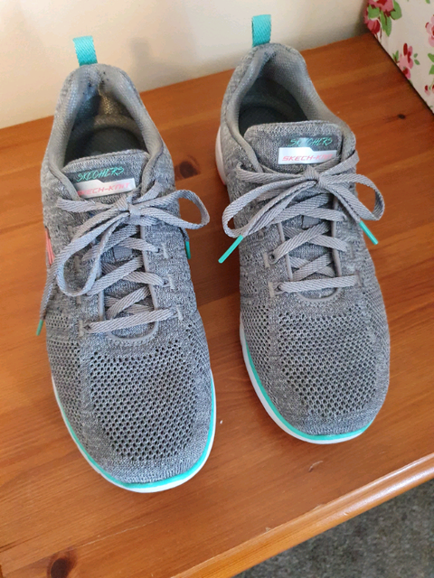ladies skechers sale size 6